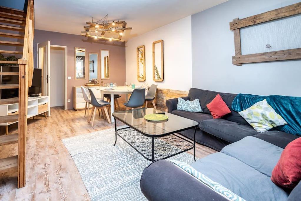 Duplex Cosy Et Contemporain Avec Parking Prive Apartment Amiens Ngoại thất bức ảnh