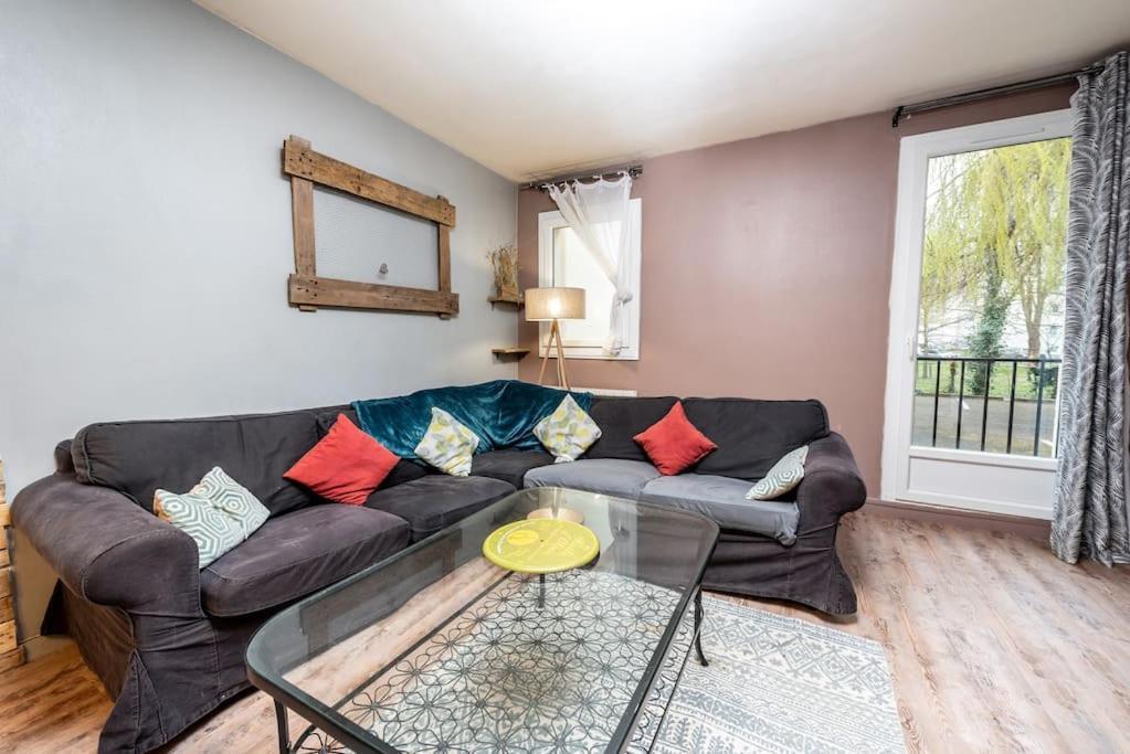 Duplex Cosy Et Contemporain Avec Parking Prive Apartment Amiens Ngoại thất bức ảnh