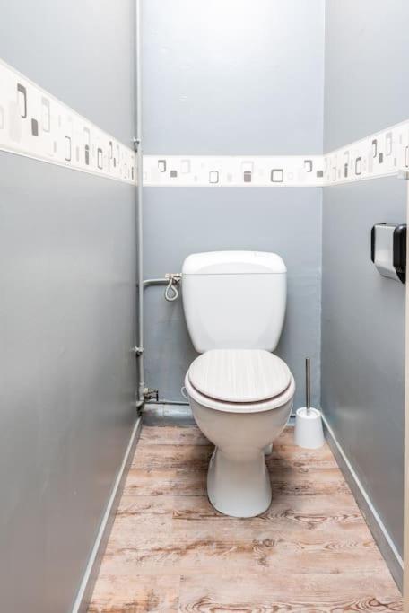 Duplex Cosy Et Contemporain Avec Parking Prive Apartment Amiens Ngoại thất bức ảnh